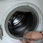 het verwisselen van de manchet van de wasmachine
