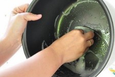 wie man den Multikocher vom Geruch wäscht
