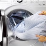 ¿Por qué la lavadora rasga la ropa?